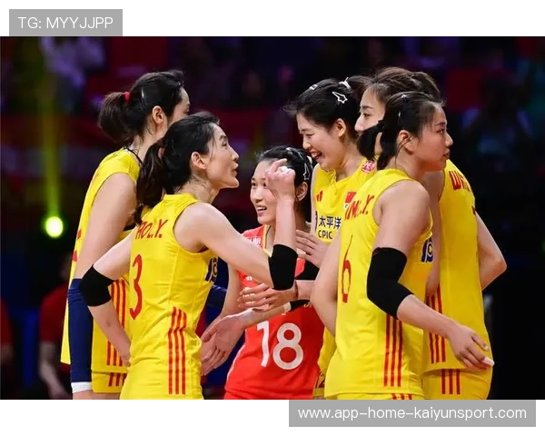 中泰女排首场友谊赛李盈莹搭档庄宇珊首发并展现前排扣球实力 中泰女排首场友谊赛李盈莹搭档庄宇珊首发并展现前排扣球实力