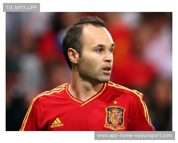 伊涅斯塔制导传球撕裂对手后防 伊涅斯塔制导传球撕裂对手后防