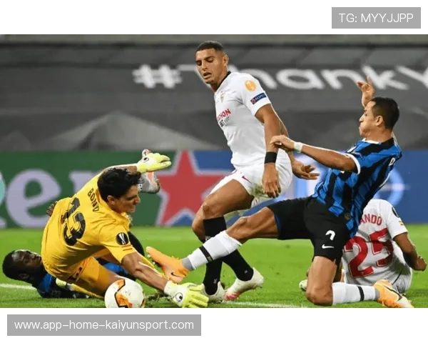 塞维利亚准备以战术清晰化提升比赛贯彻性——迈向未来的全新进阶 塞维利亚准备以战术清晰化提升比赛贯彻性——迈向未来的全新进阶