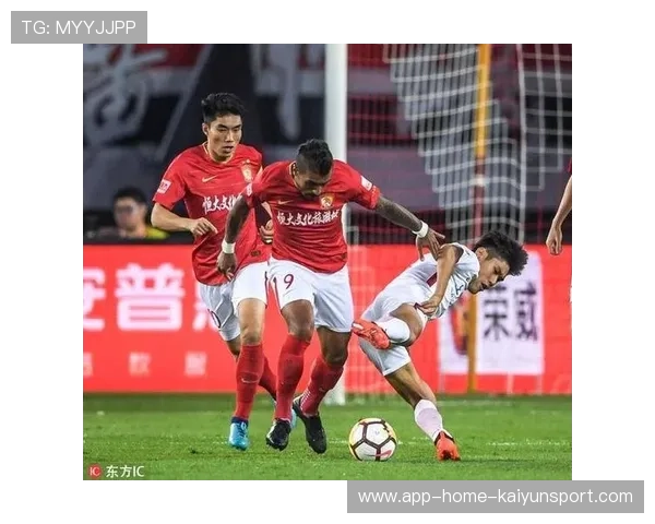 浙江队一次长传直塞几乎让比分改写 浙江队一次长传直塞几乎让比分改写