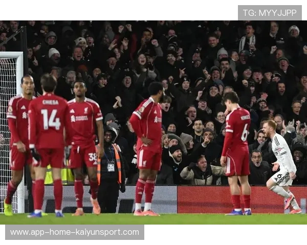 利物浦加克波压上后贴地扫射形成关键得分