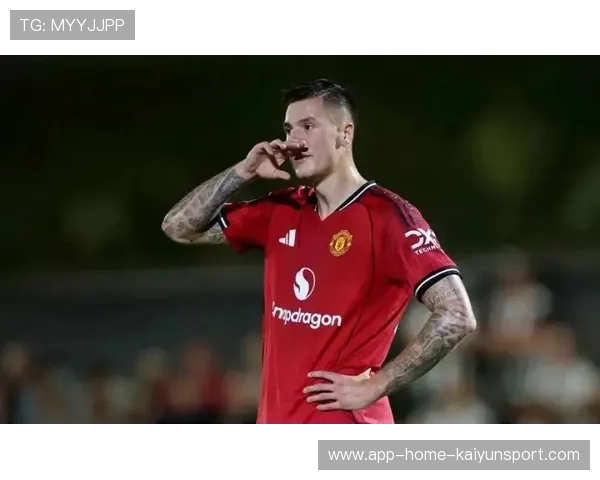 曼联新星谢什科闪亮登场，未来之路愈发光明